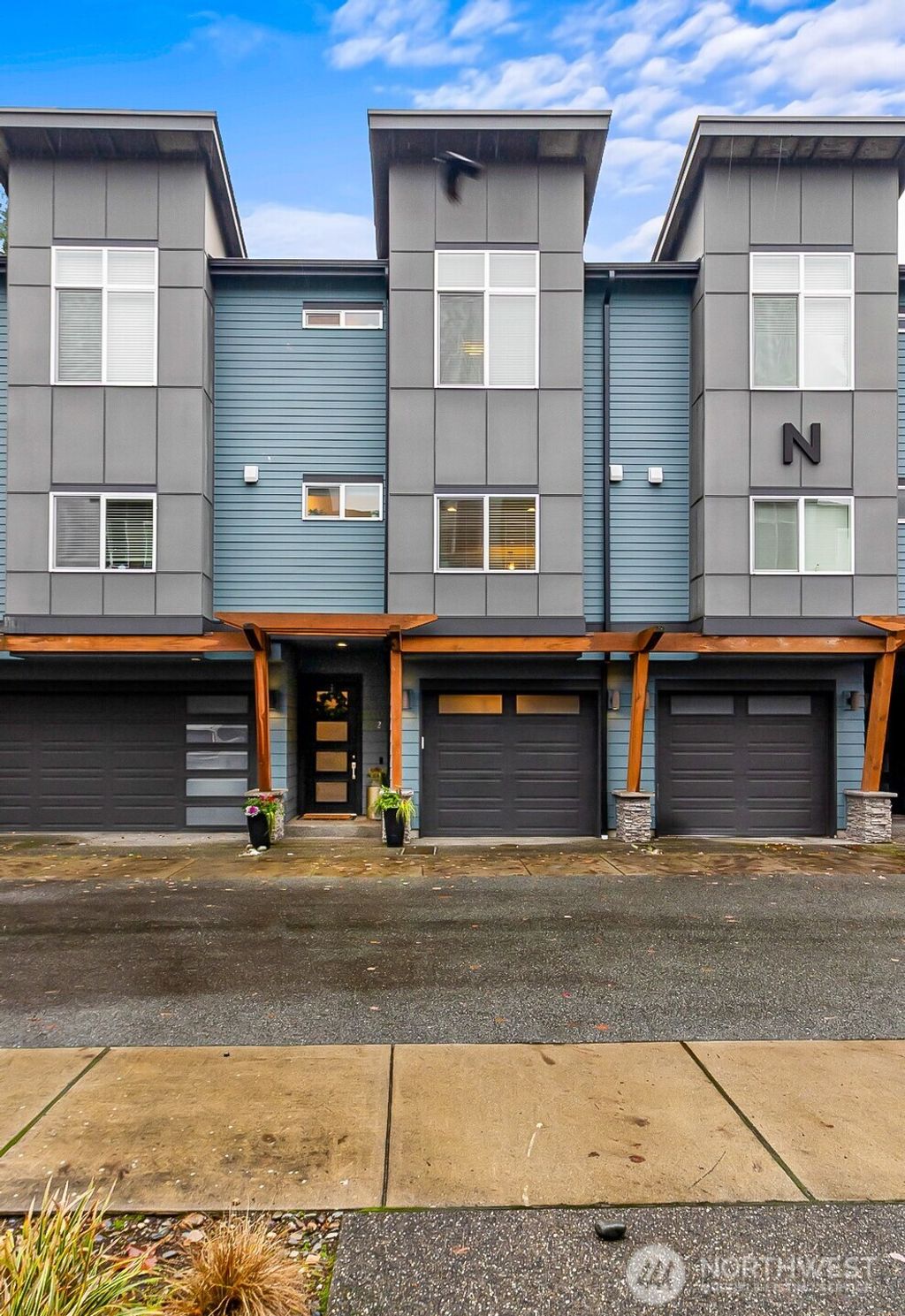 Photo of 19225 Damson Road #N2, Lynnwood, WA 98036 (MLS # 2455348)