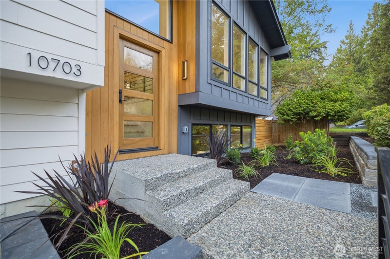 10703 126th Avenue NE
