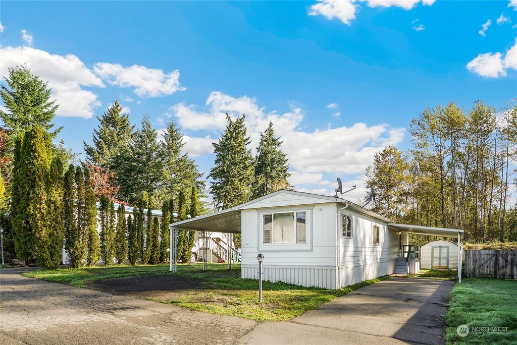 Photo of 28000 NE 142nd Pl #128 Pl, Duvall, WA 98019 (MLS # 2171425)