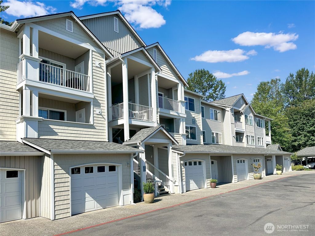 Photo of 14714 Admiralty Way #B314, Lynnwood, WA 98087 (MLS # 2404006)