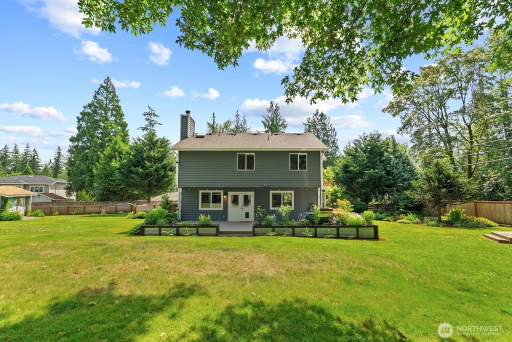 Photo of 131 146th Street SW, Lynnwood, WA 98087 (MLS # 2556206)