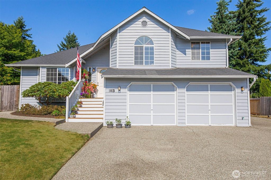 Photo of 18 B E Intercity Avenue, Everett, WA 98208 (MLS # 2421255)