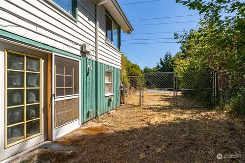 A home in Bremerton