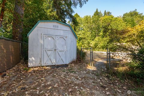 A home in Bremerton