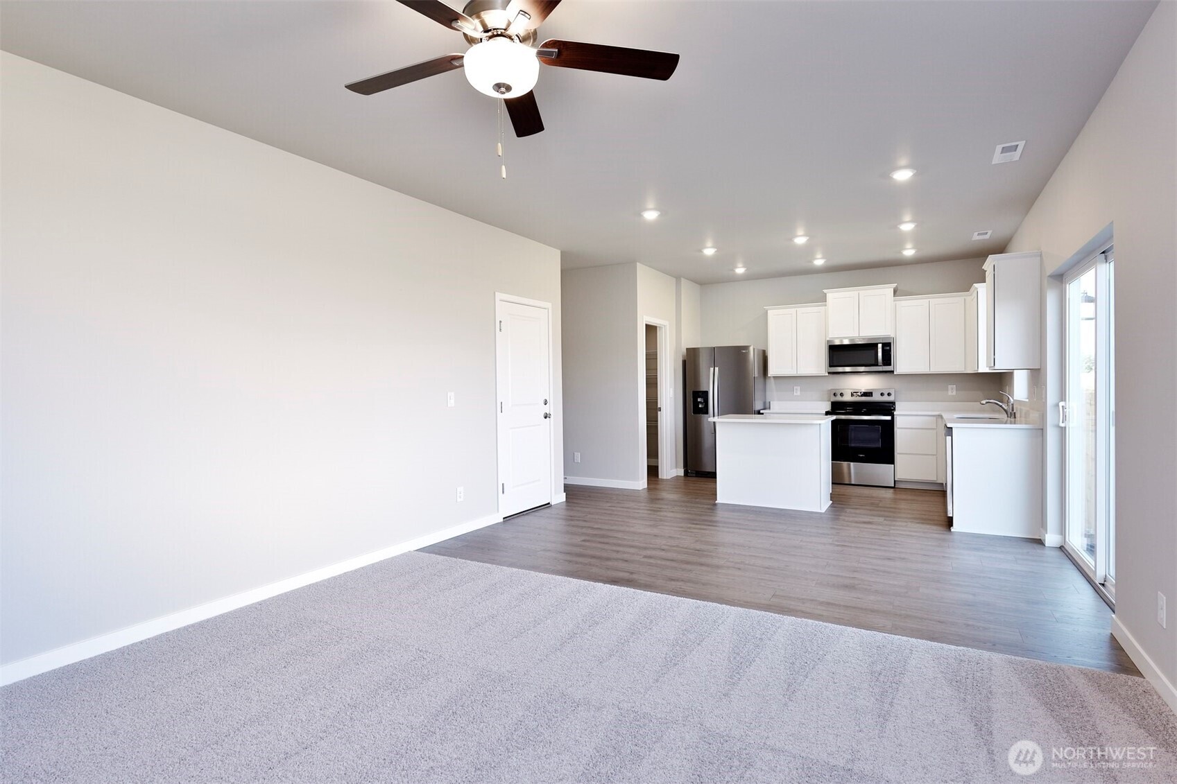 9723 Brown Street SE