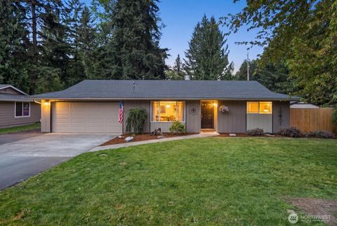 Photo of 11504 92nd Avenue E, Puyallup, WA 98373 (MLS # 2516444)