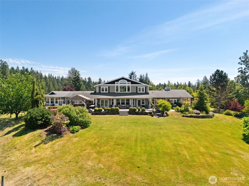 1254 NE Raspberry Ridge Lane