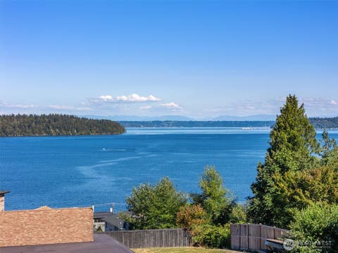 Photo of 8102 E Seaview Drive, Port Orchard, WA 98366 (MLS # 2563657)