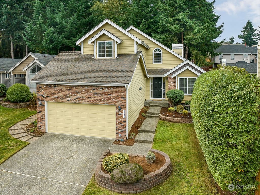 Photo of 31417 47th Place SW, Federal Way, WA 98023 (MLS # 2177087)