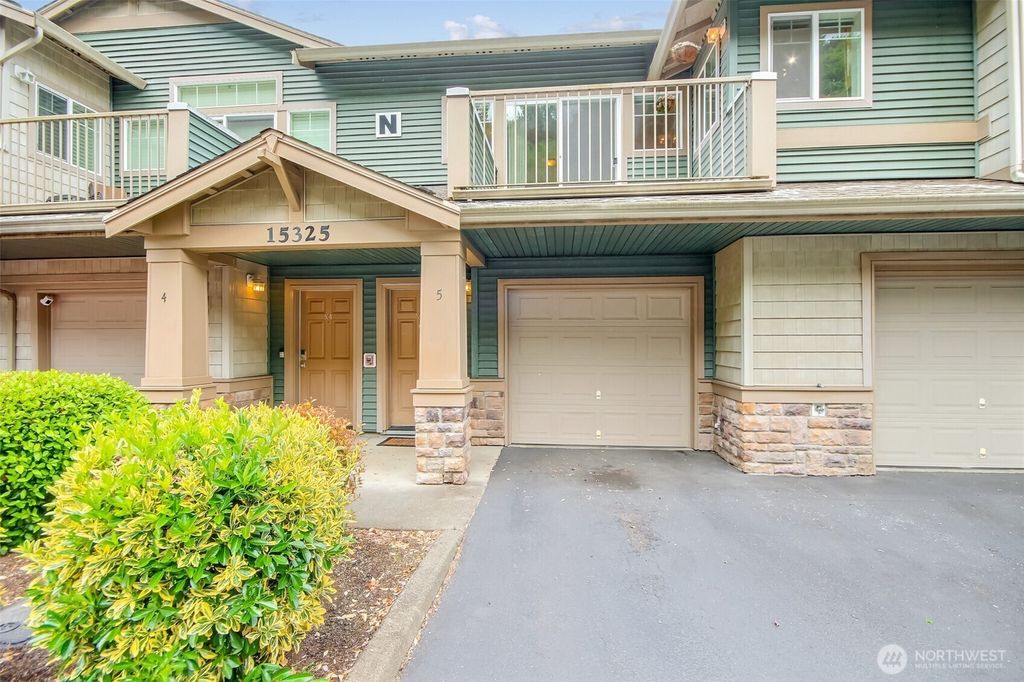 Photo of 15325 SE 155th Place #N5, Renton, WA 98058 (MLS # 2442826)