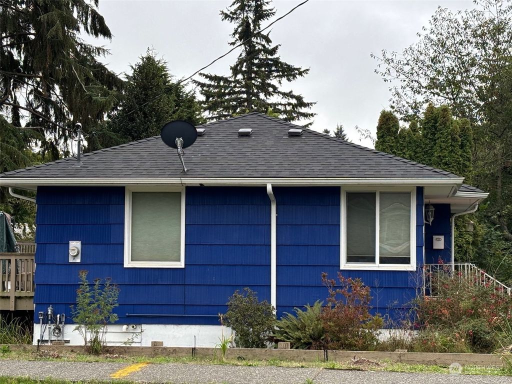 Photo of 3402 48th Avenue SW, Seattle, WA 98116 (MLS # 2294063)