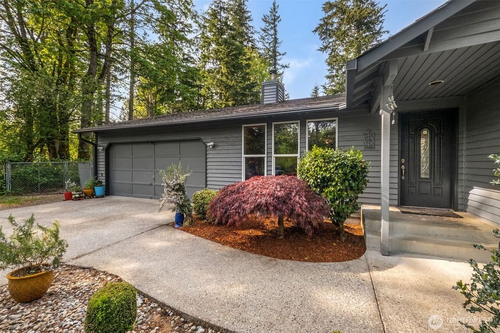 Photo of 32104 SE Retreat Kanasket Road, Ravensdale, WA 98051 (MLS # 2517571)