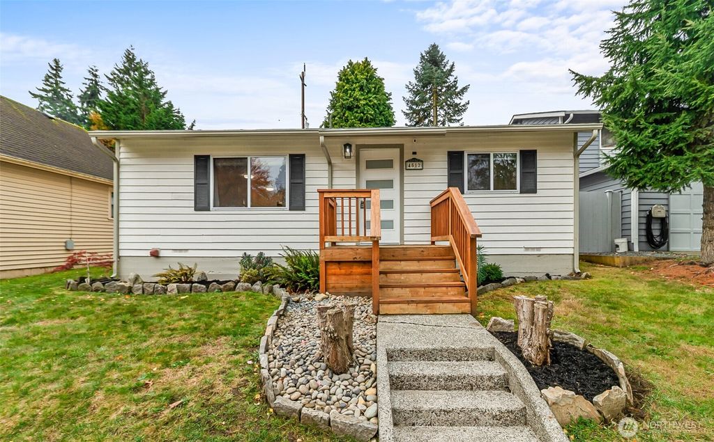 Photo of 4512 S 3rd Avenue #C, Everett, WA 98203 (MLS # 2450787)