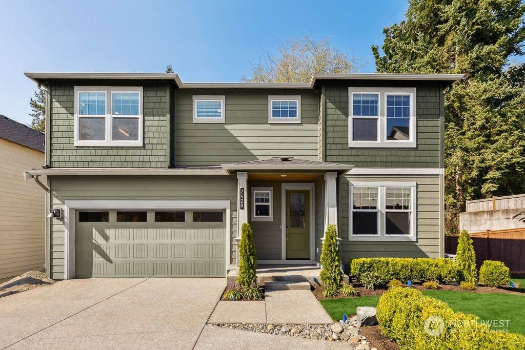 Photo of 7428 NE 203rd Street #5, Kenmore, WA 98028 (MLS # 2165656)