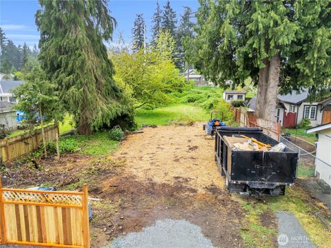 Photo of 7822 Beverly Boulevard #A, Everett, WA 98203 (MLS # 2469994)