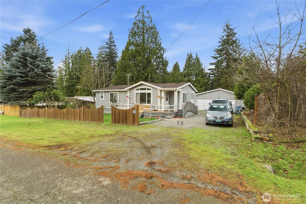 Photo of 11914 Nels Peters Road, Everett, WA 98208 (MLS # 2467976)