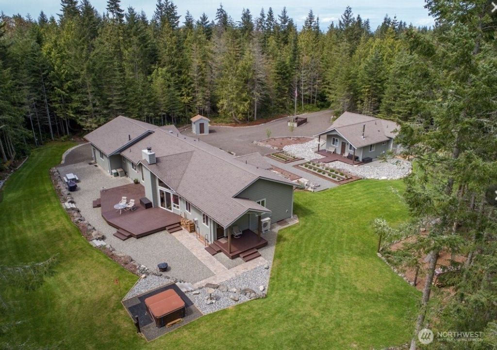 Photo of 324 Cassie Boyce Lane, Sequim, WA 98382 (MLS # 2499901)