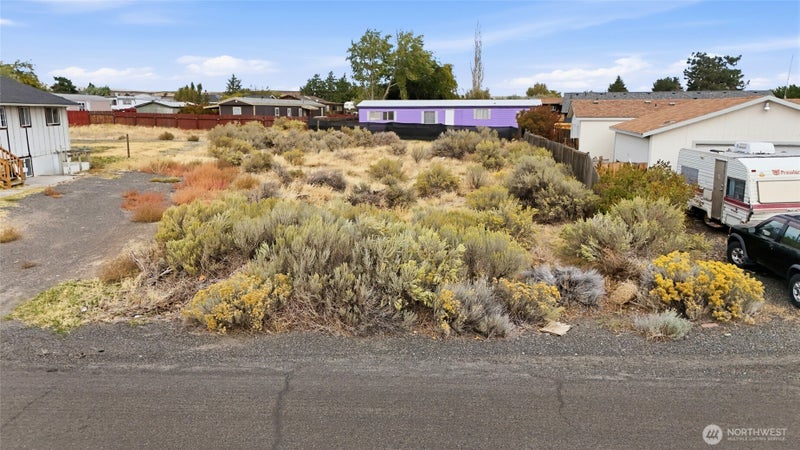 605 SW Lincoln Place