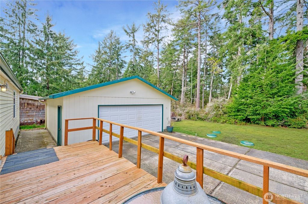 Photo of 1831 198th Place, Ocean Park, WA 98640 (MLS # 2485323)