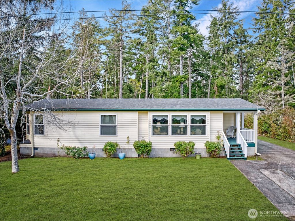 Photo of 1831 198th Place, Ocean Park, WA 98640 (MLS # 2485323)