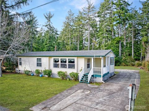 Photo of 1831 198th Place, Ocean Park, WA 98640 (MLS # 2485323)