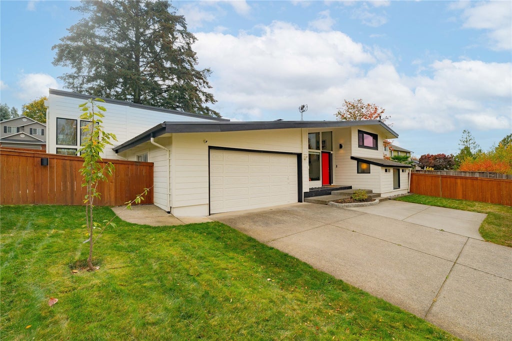 Photo of 2640 NW 38th Avenue, Camas, WA 98607 (MLS # 2592453)