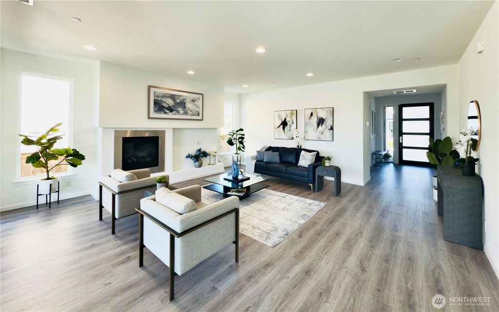 Photo of 16021 SE 253rd Place Pl, Covington, WA 98042 (MLS # 2354190)