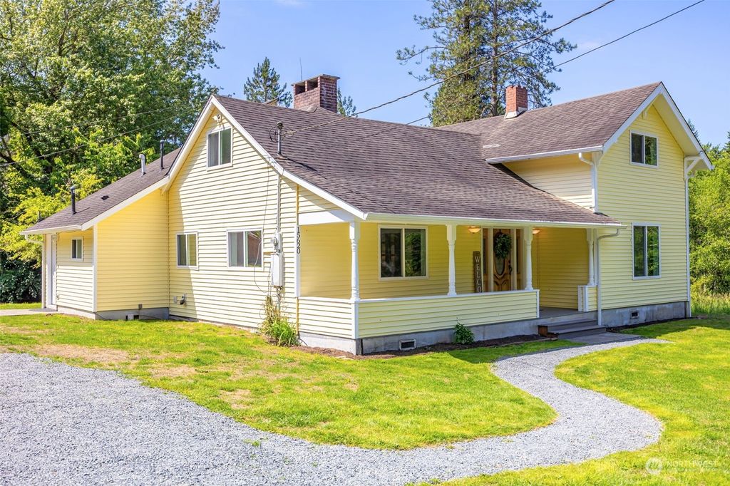 Photo of 15620 Dubuque Road, Snohomish, WA 98290 (MLS # 2064109)