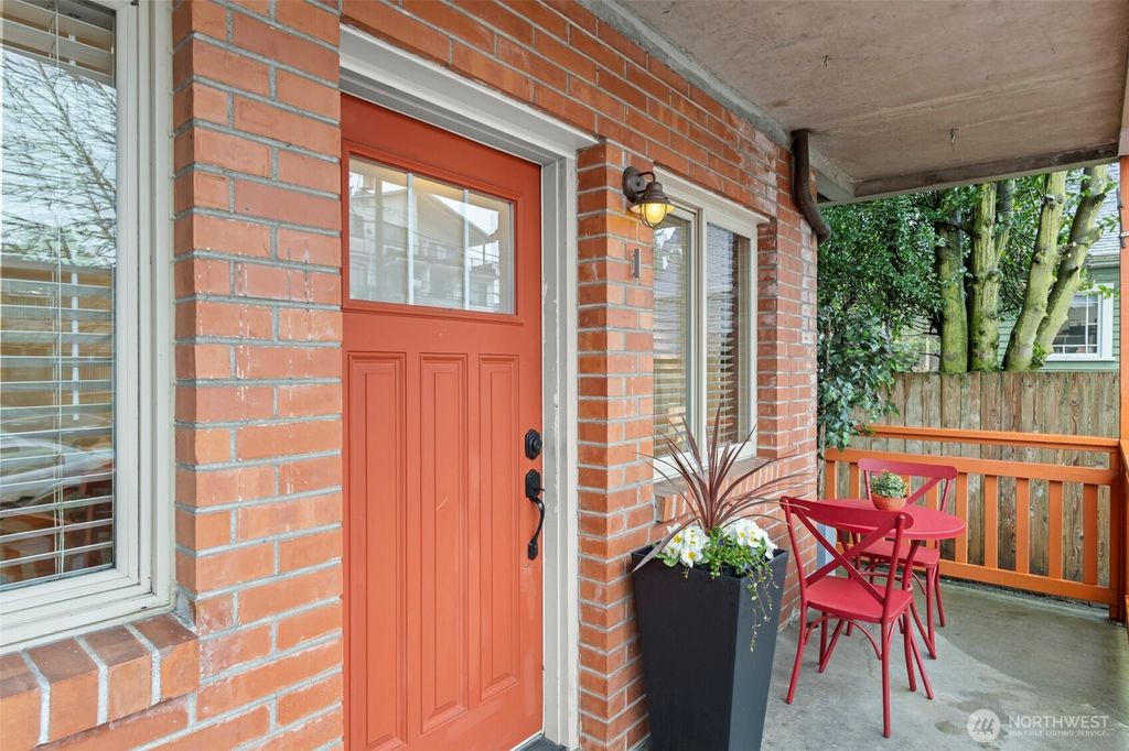 Photo of 461 N 45th Street #1, Seattle, WA 98103 (MLS # 2490878)