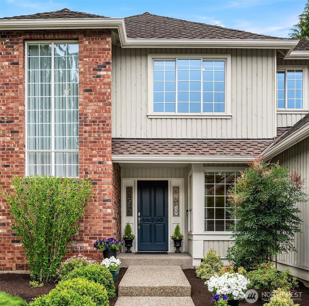 Photo of 13014 NE 197th Place, Woodinville, WA 98072 (MLS # 2556020)