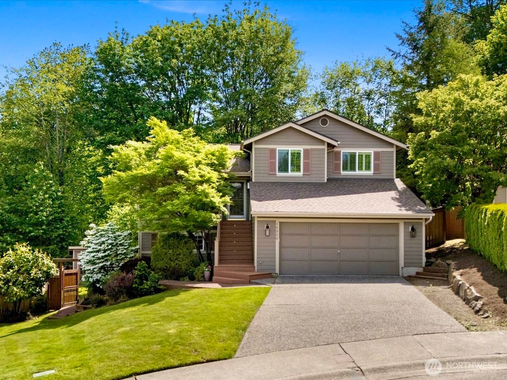Photo of 16320 3rd Avenue NE, Duvall, WA 98019 (MLS # 2523321)