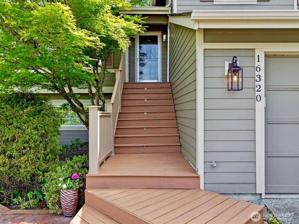 Photo of 16320 3rd Avenue NE, Duvall, WA 98019 (MLS # 2523321)