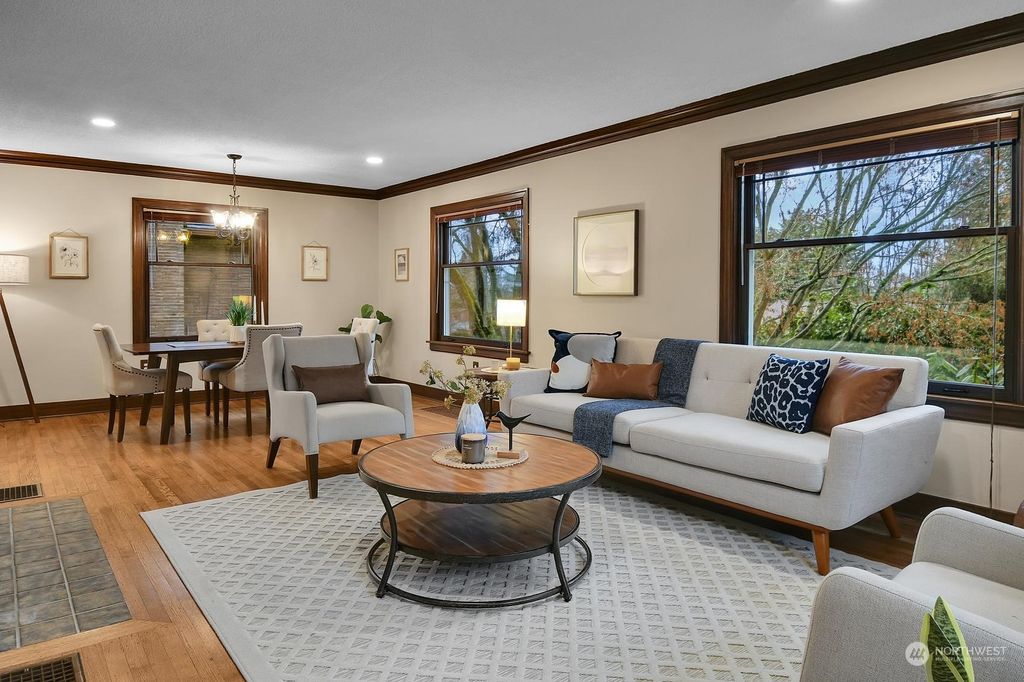 Photo of 2703 NE 68th Street, Seattle, WA 98115 (MLS # 2191908)