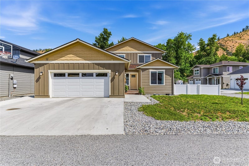 410 Riverside Meadow