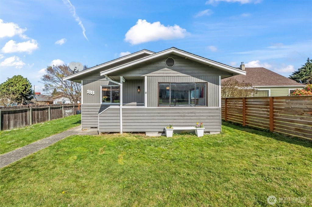 Photo of 1111 E 5th St, Port Angeles, WA 98362 (MLS # 2500770)