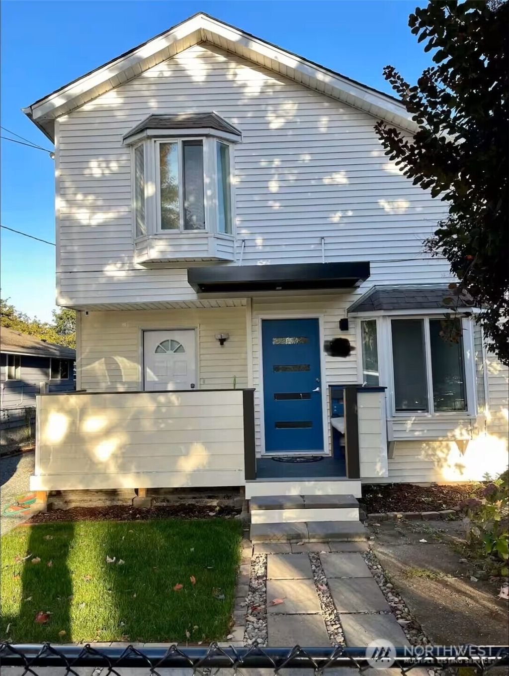 Photo of 9240 39th Avenue S, Seattle, WA 98118 (MLS # 2435578)