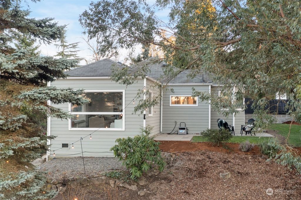 Photo of 2446 S 116th Street, Seattle, WA 98168 (MLS # 2208762)