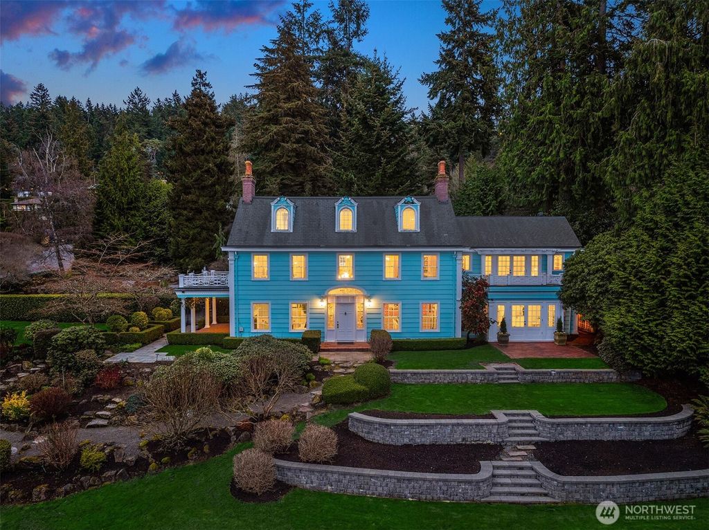 Photo of 16220 Maplewild Avenue SW, Burien, WA 98166 (MLS # 2345368)