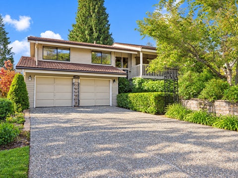 Photo of 5807 142nd Place SE, Bellevue, WA 98006 (MLS # 2585172)