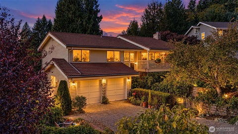 Photo of 5807 142nd Place SE, Bellevue, WA 98006 (MLS # 2585172)