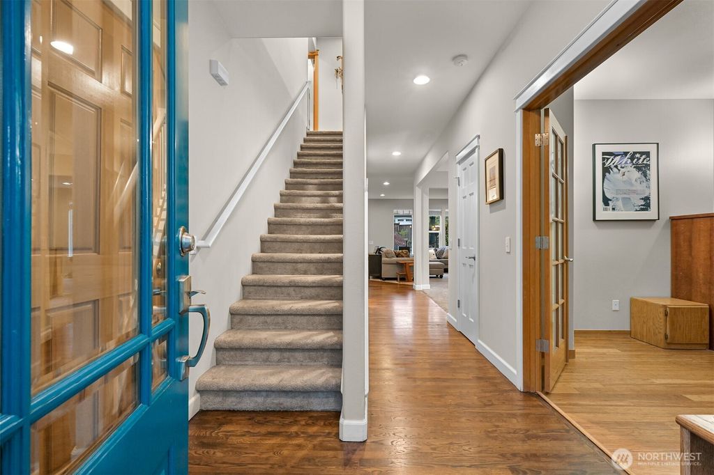 Photo of 4055 Springland Court, Bellingham, WA 98226 (MLS # 2454580)