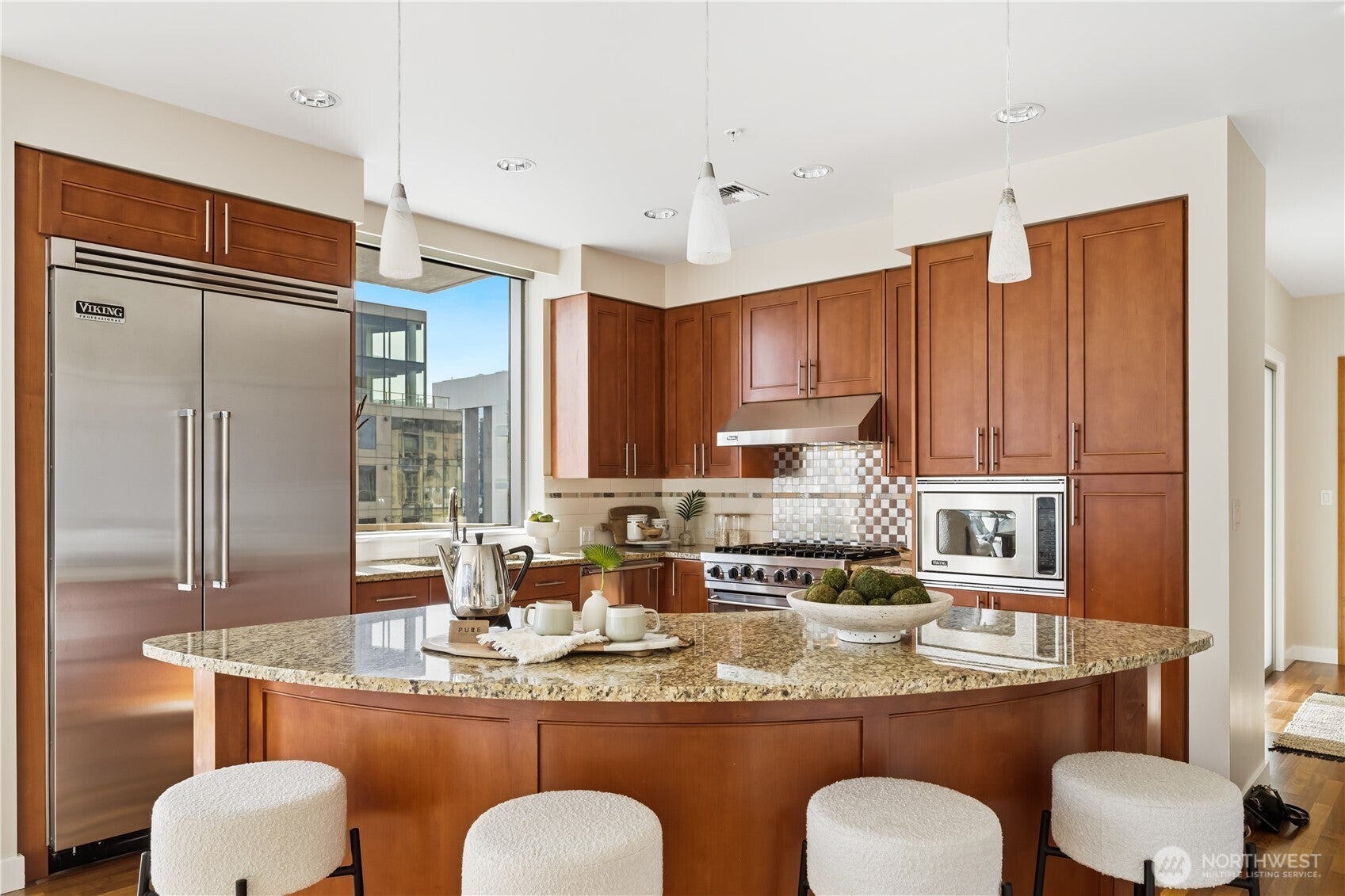 10650 NE 9th Place 2122