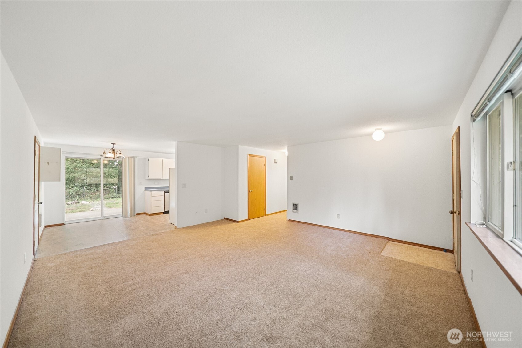 100 NE Briggadun Drive