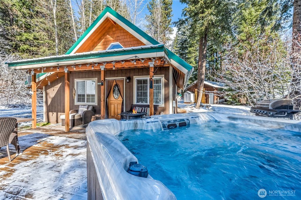 Photo of 2253 Riffle Drive, Leavenworth, WA 98826 (MLS # 2485738)