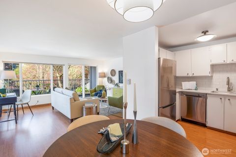 Photo of 308 Summit Avenue E #203, Seattle, WA 98102 (MLS # 2504396)