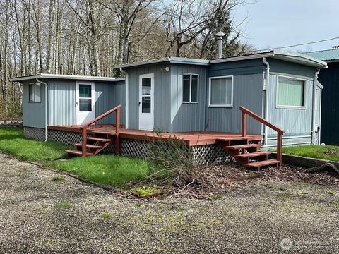 Photo of 862 St Route 101, Chinook, WA 98614 (MLS # 2377914)