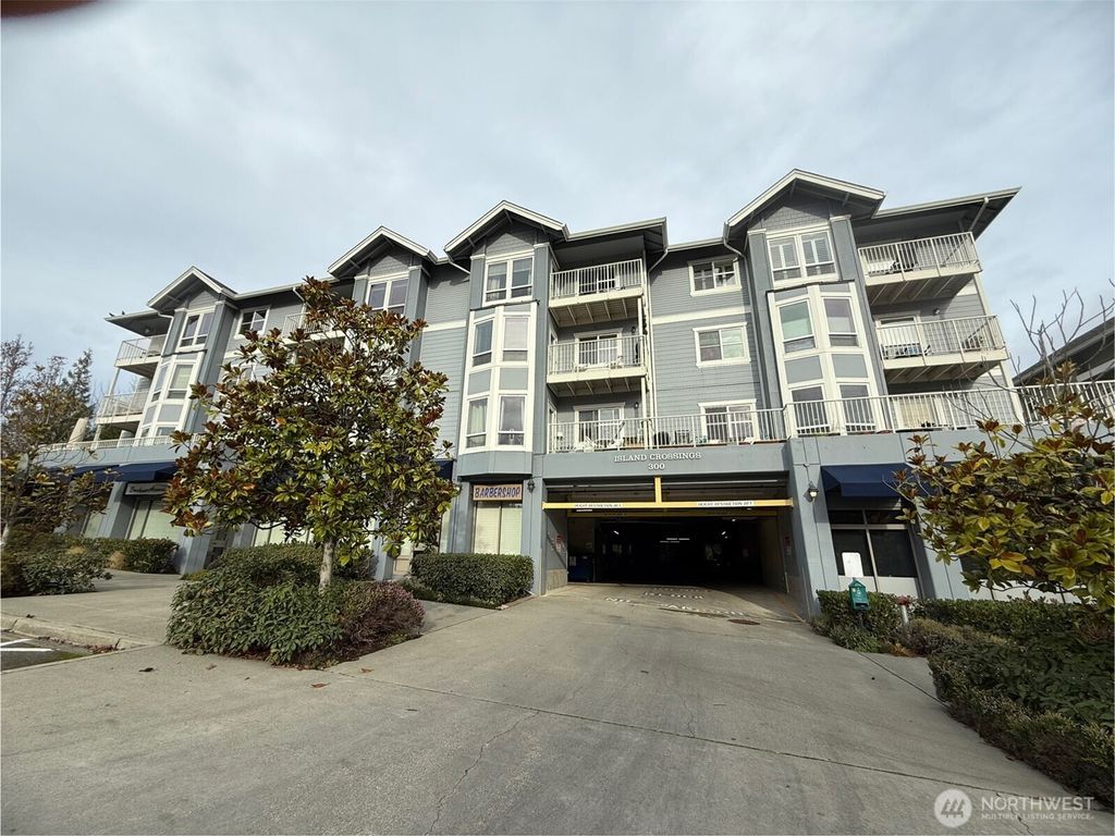 Photo of 300 High School Road NE #203, Bainbridge Island, WA 98110 (MLS # 2456927)