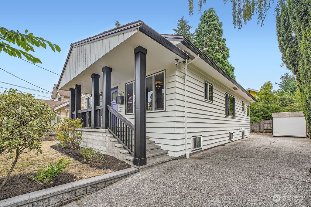 Photo of 2662 39th Avenue SW, Seattle, WA 98116 (MLS # 2328066)