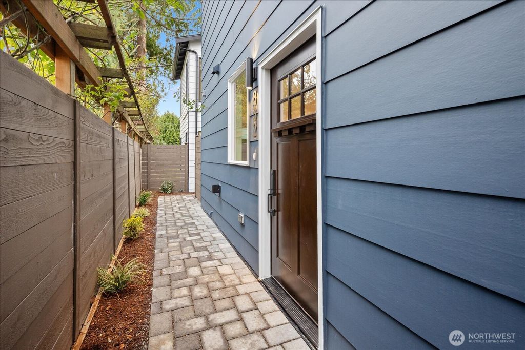 Photo of 832 S Sullivan Street, Seattle, WA 98108 (MLS # 2518786)