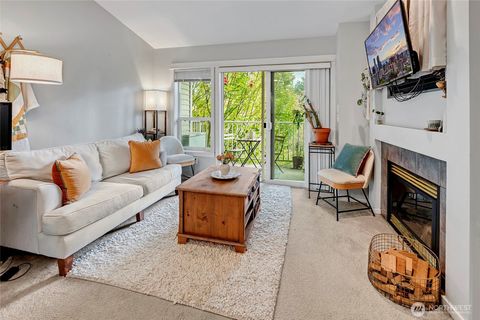 2009 196th Street SE Unit A302, Bothell, WA 98012 - MLS#: 2344432